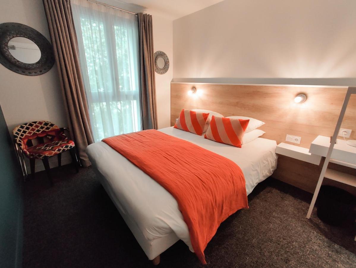 Hotel Le Collonges Tv Connecte Wifi Netflix Бриве-ла-Гаилларде Экстерьер фото